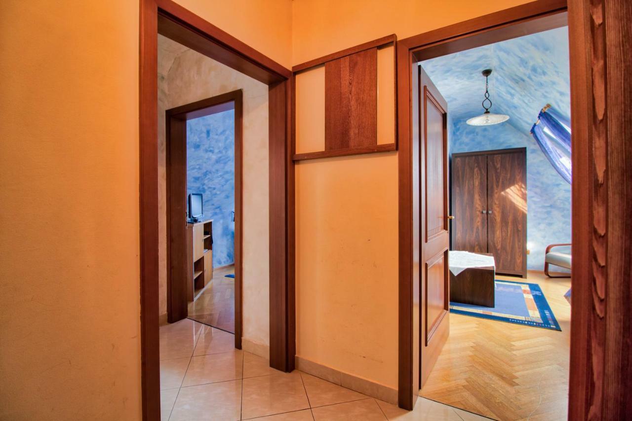 Palazzo Wellness Villa エゲル エクステリア 写真